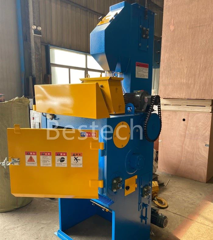 Q324 Tumbler Belt Shot Blasting Machine